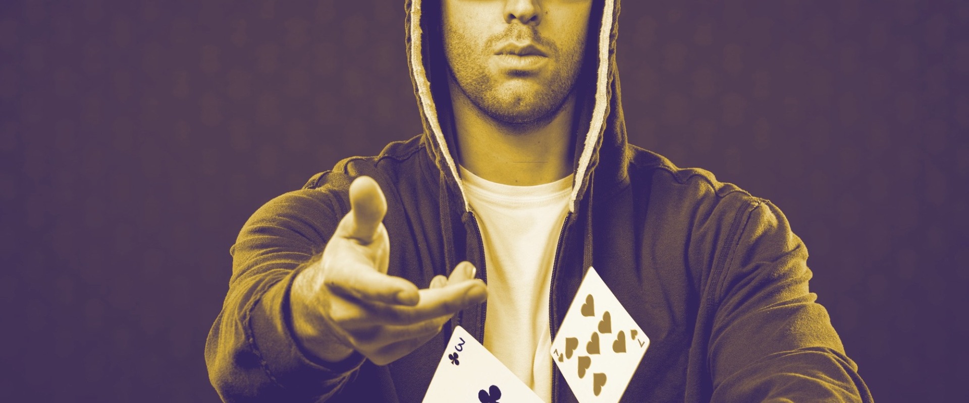 How to Identify Your Opponents' Hand Ranges in Low Limit Omaha Poker
