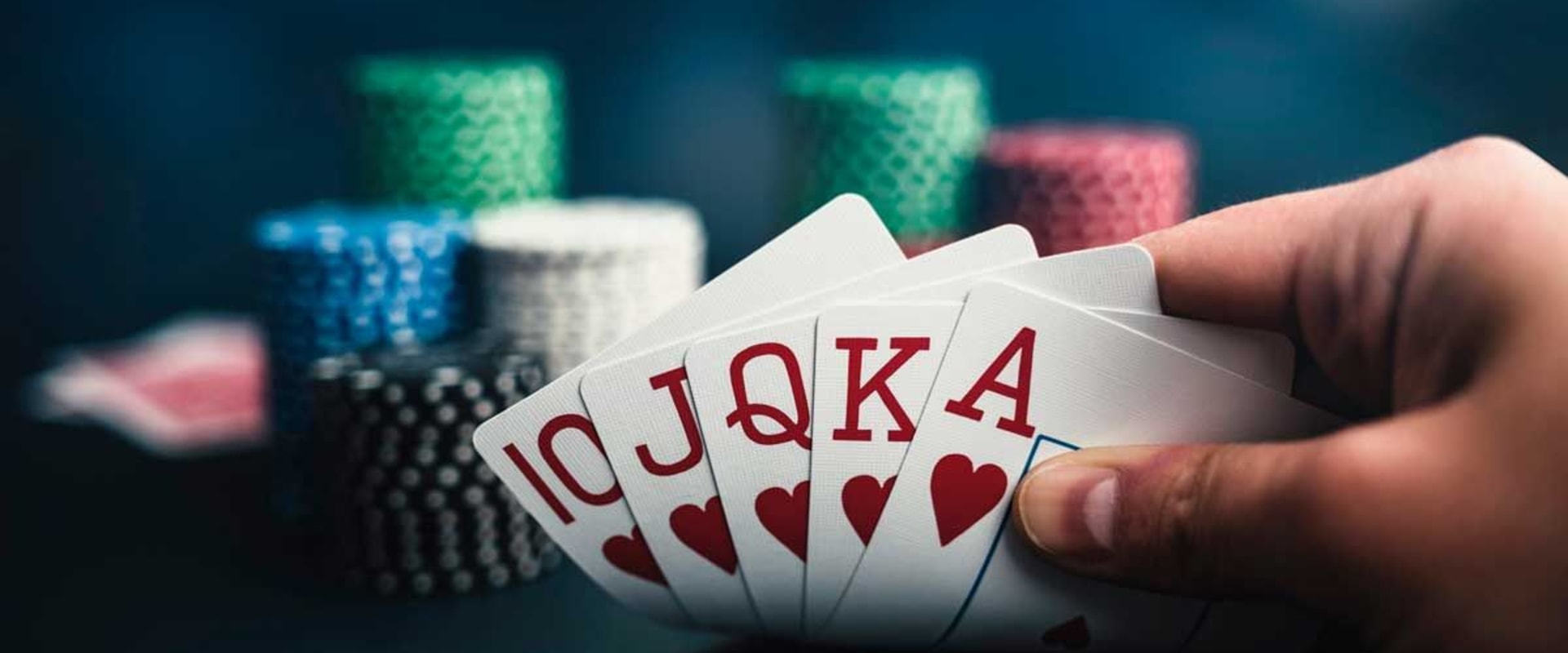 A Comprehensive Guide to Premium Starting Hands in Low Limit Omaha Poker